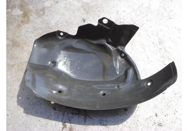 підкрилок лівий передній, задня частина Renault Scenic II, 8200136725
